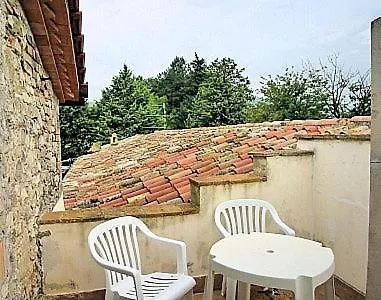 Apartment Sleeps 4 Pool Wifi Carpini