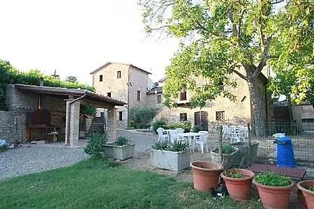 Sleeps 4 Pool Wifi Apartament