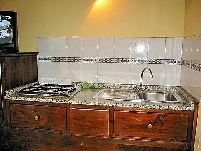 Sleeps 4 Pool Wifi Apartment *